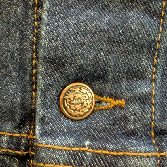 Disney x MGM Studios Denim Embroidered Jacket Made in USA - Size XL - Picture 4 of 6